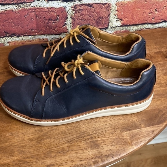 CLARKS Unstructured Amberlee Rosa Lowtop Leather Comfort Navy Sneakers Size 9.5 - Picture 7 of 11